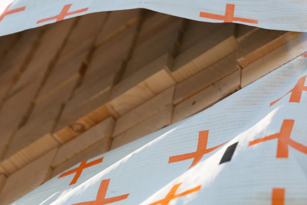 Wrapped units of dimensional lumber